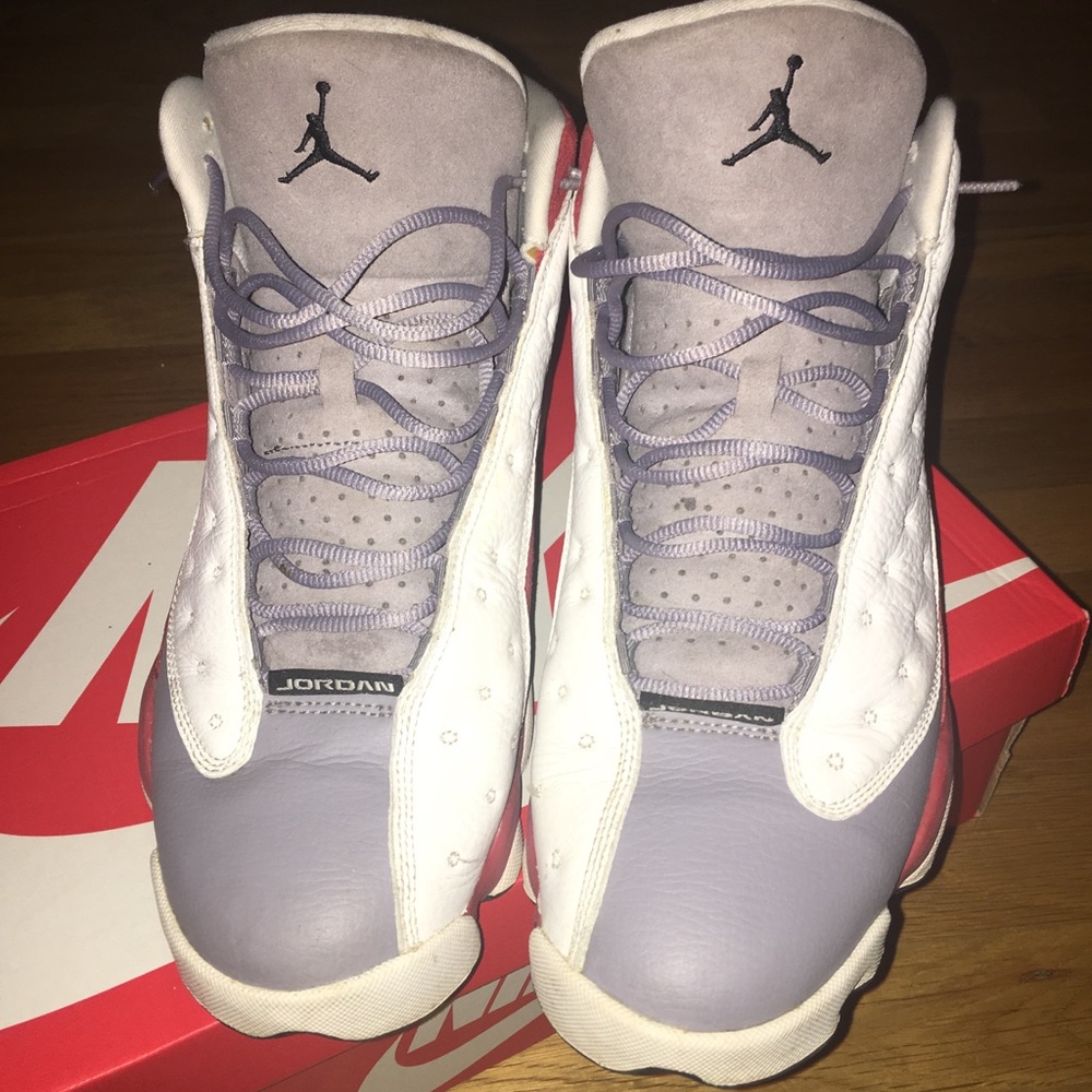 Grey Toe Jordan 13s